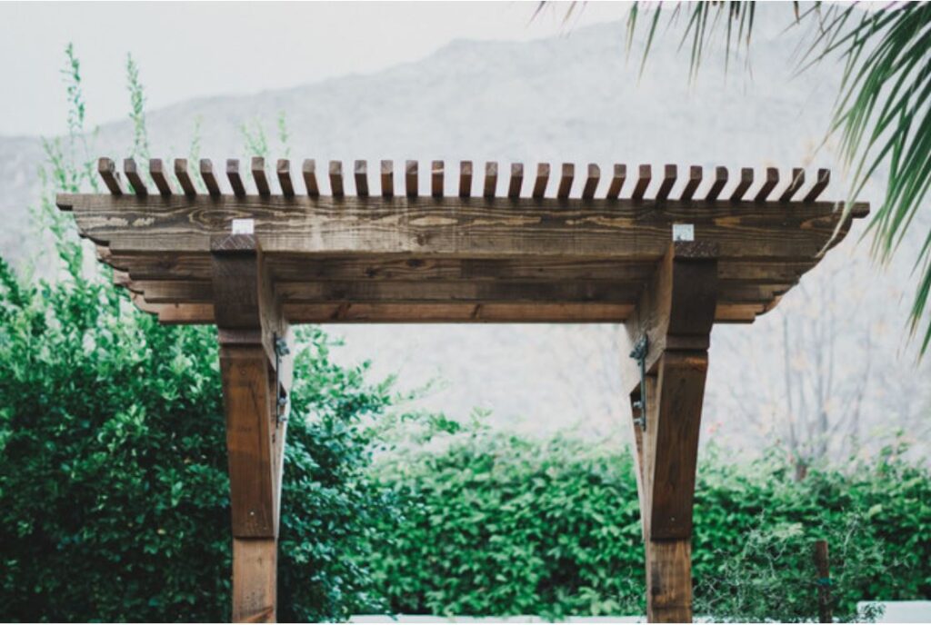 Wood arbor svg+xml;charset=utf